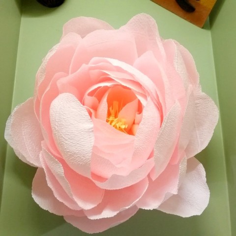 Бумажный цветок для оформления "Цветок шиповника" (цвет любой, по согласованию)